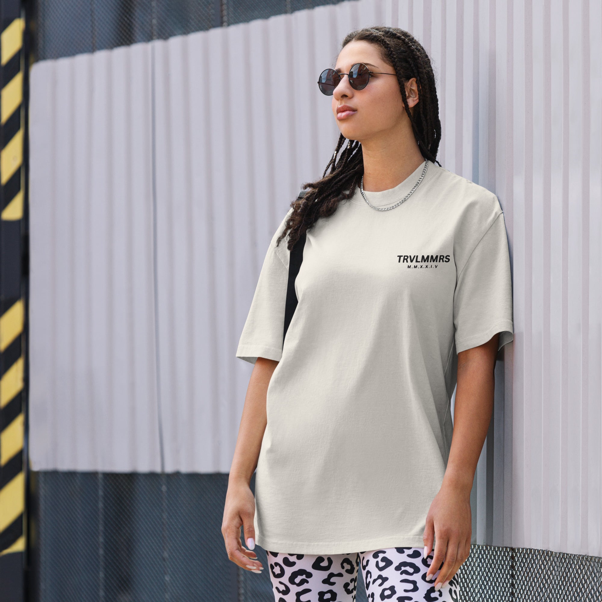 OVERSIZED PEAK ALPINE TSHIRT -/- (CREAM)